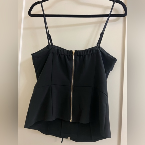 Dynamite Top - Picture 2 of 3